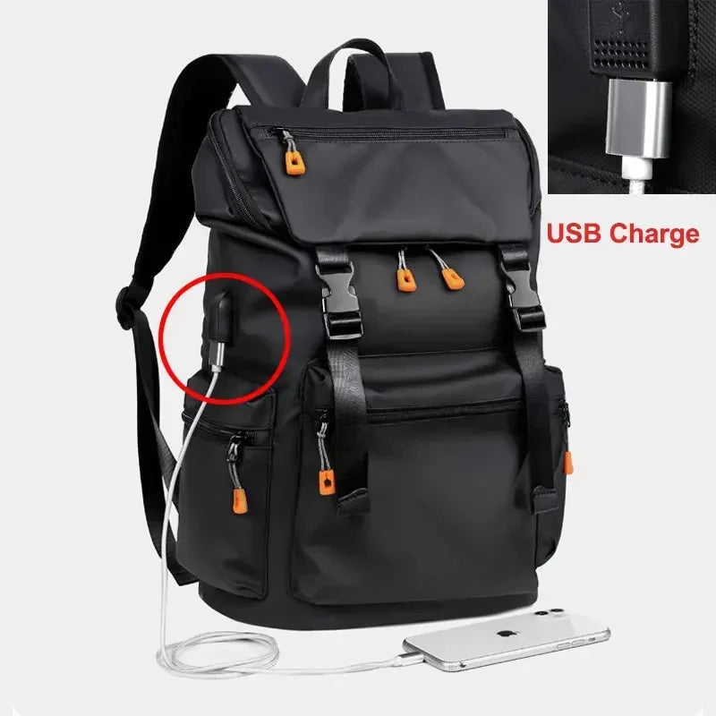 Mochila impermeável com carregamento USB